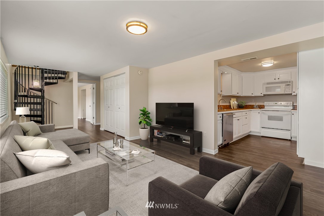 3104 Southwest 97th Street Seattle, WA 98126 - Photo 11 of 18 Gallery Image 11