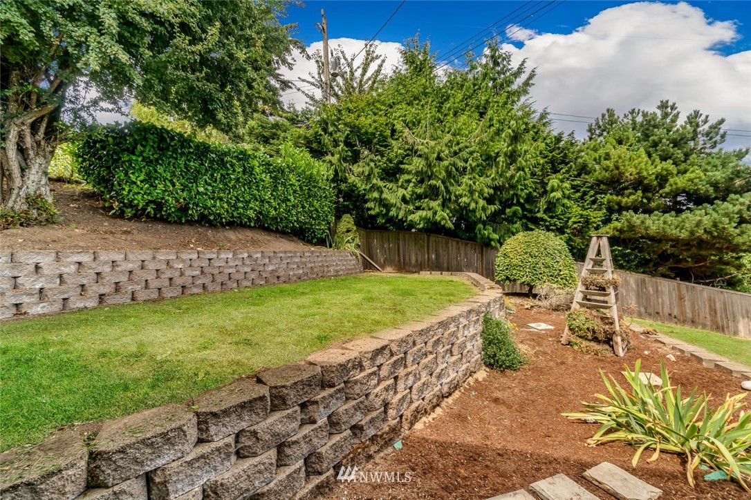 3104 Southwest 97th Street Seattle, WA 98126 - Photo 16 of 18 Gallery Image 16