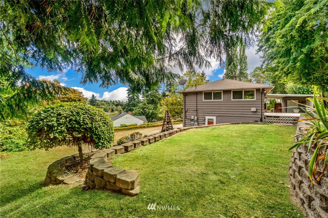 3104 Southwest 97th Street Seattle, WA 98126 - Photo 17 of 18 Gallery Image 17