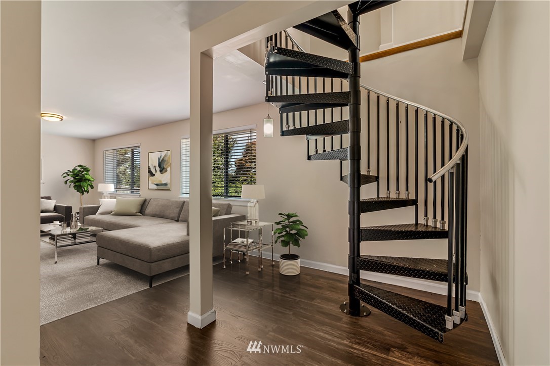 3104 Southwest 97th Street Seattle, WA 98126 - Photo 10 of 18 Gallery Image 10