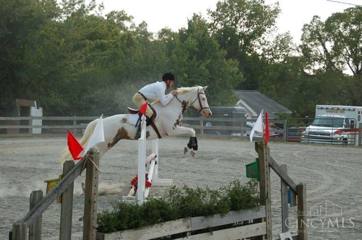 2920 Minton Road Hamilton, OH 45013 - Photo 20 of 39 Equestrian competition photo