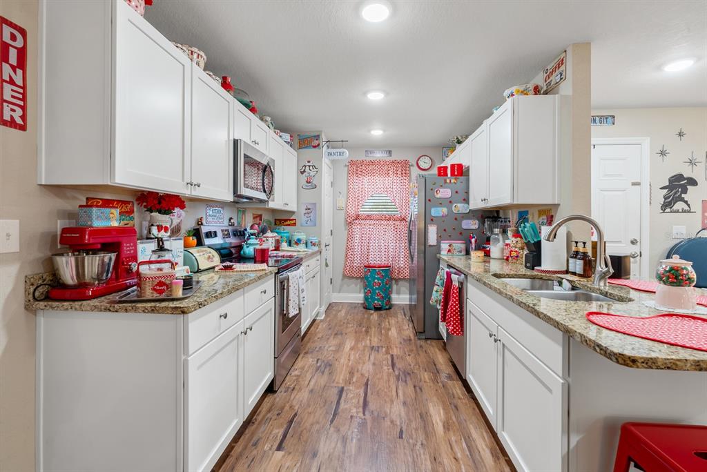 235 Grant Street Lake Wales, FL 33859 - Photo 16 of 34