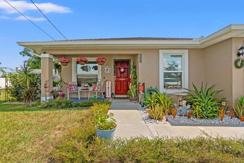 235 Grant Street Lake Wales, FL 33859 - Photo 2 of 34