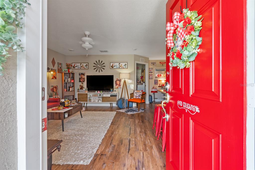 235 Grant Street Lake Wales, FL 33859 - Photo 4 of 34