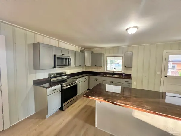 $159,000 | 847 Sidney E Manning Boulevard, Flomaton, AL 36441