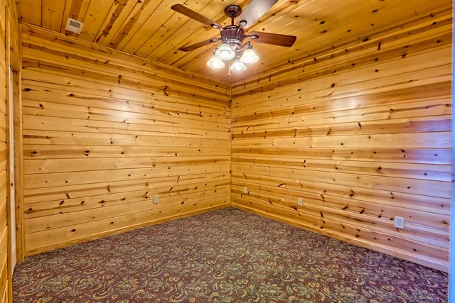 $873,900 | 1929 Lakeview Summit Drive, Young Harris, GA 30582