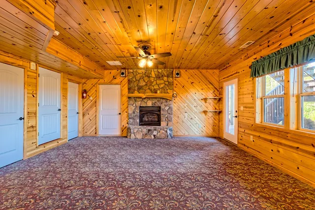 $873,900 | 1929 Lakeview Summit Drive, Young Harris, GA 30582