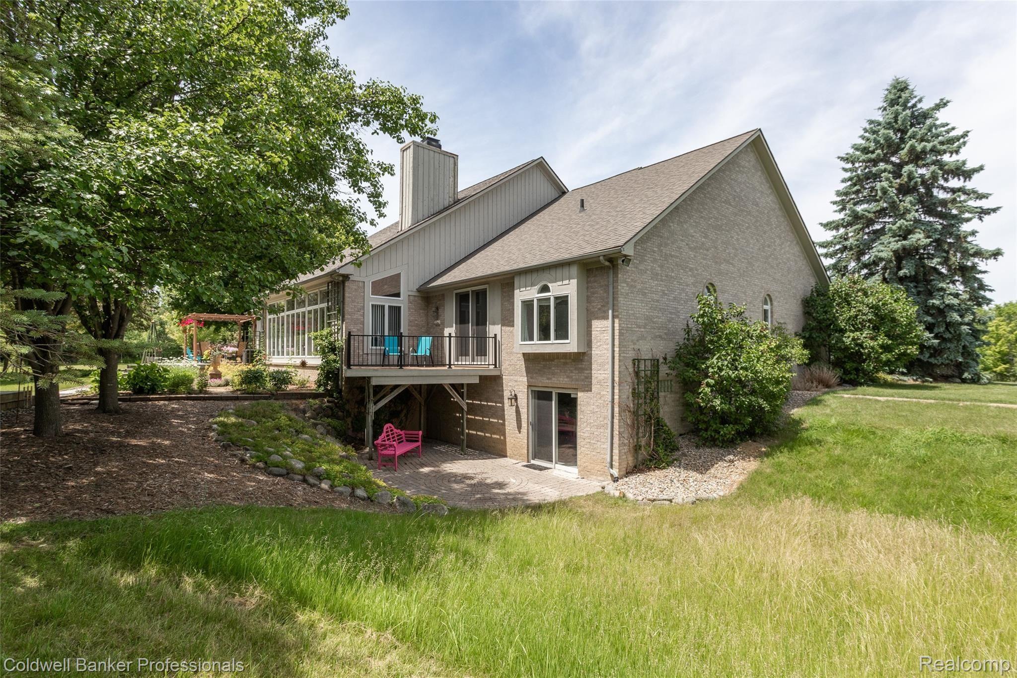 3150 Six Mile Road South Lyon, MI 48178 - Photo 40 of 55 244A1631.jpg