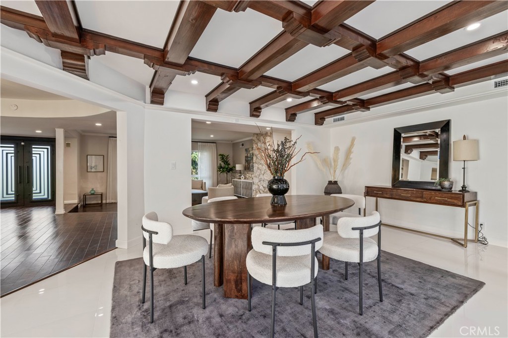 16711 Knollwood Drive Granada Hills, CA 91344 - Photo 15 of 47