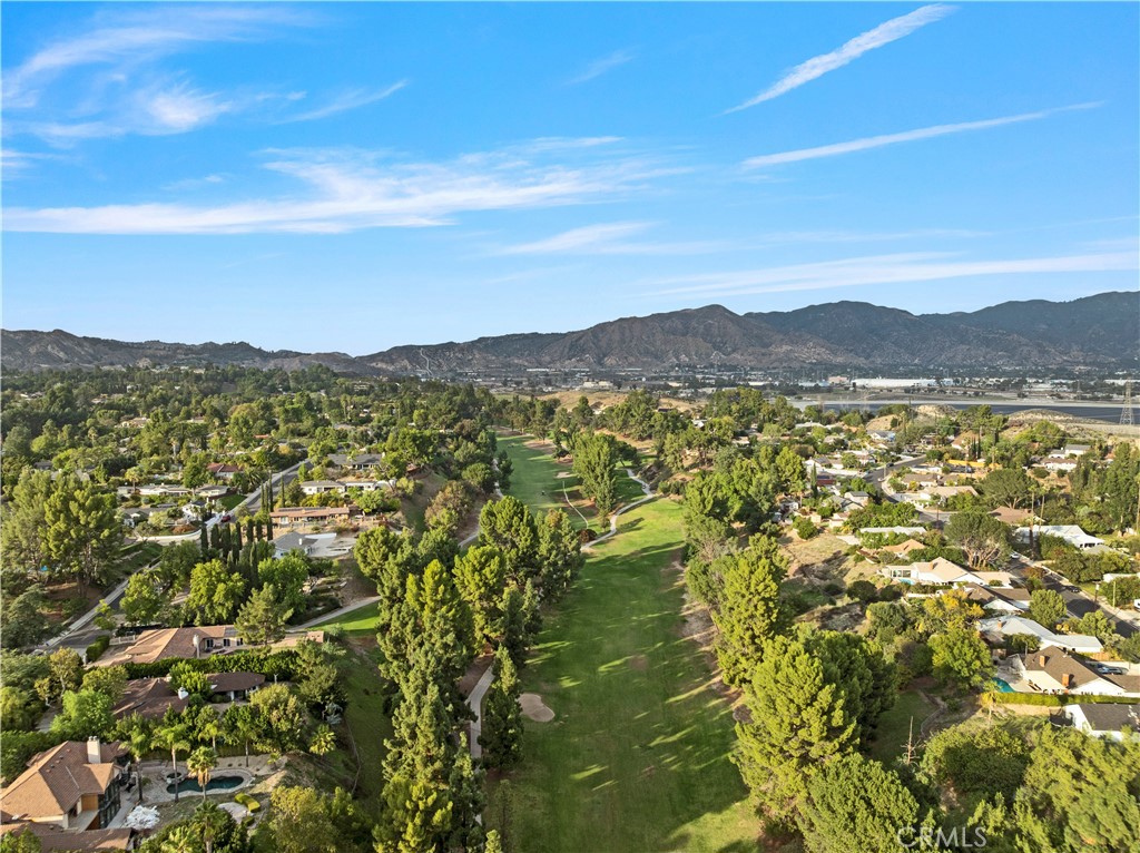 16711 Knollwood Drive Granada Hills, CA 91344 - Photo 3 of 47