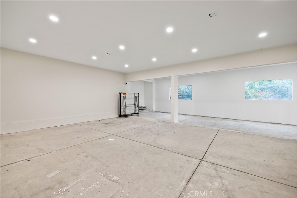 16711 Knollwood Drive Granada Hills, CA 91344 - Photo 47 of 47