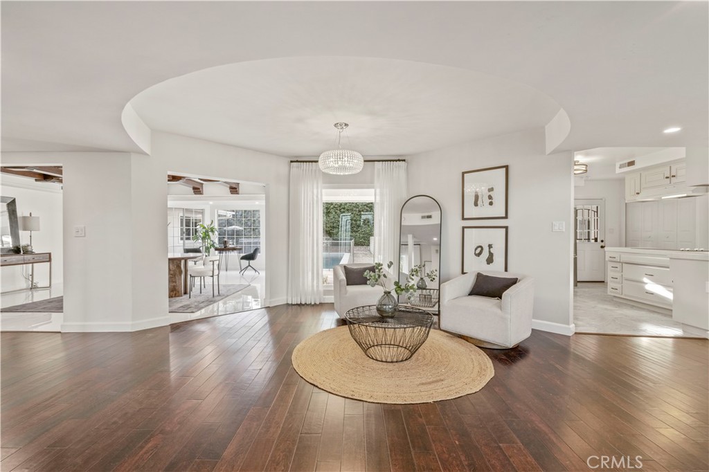 16711 Knollwood Drive Granada Hills, CA 91344 - Photo 6 of 47