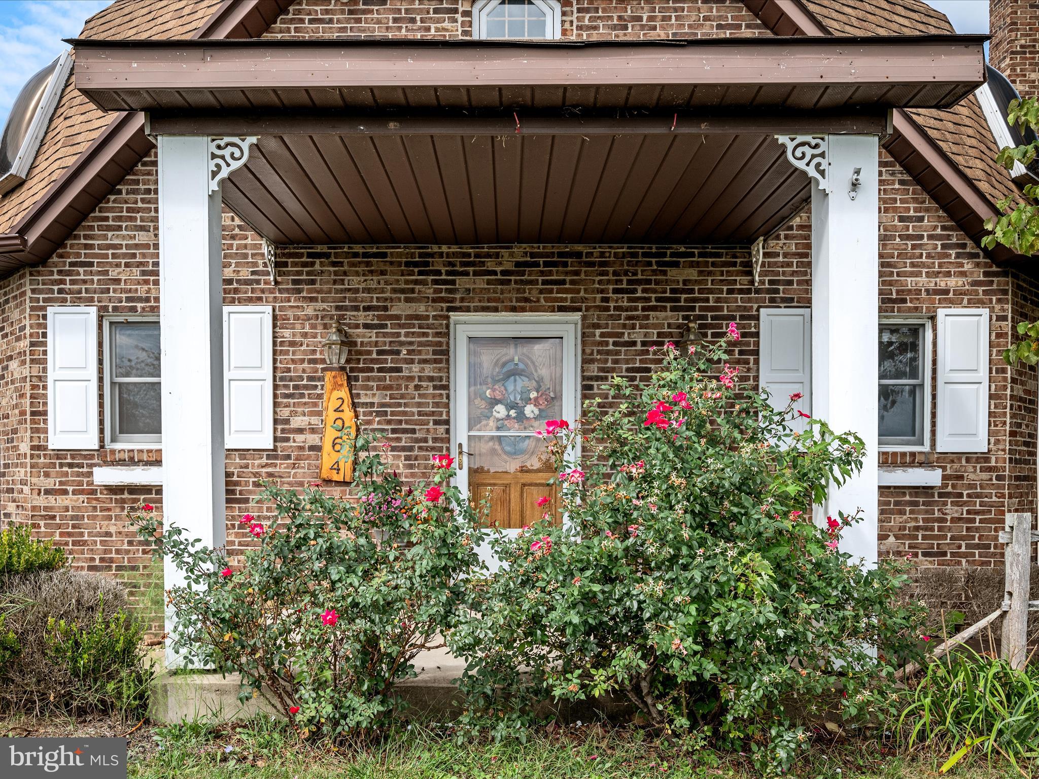 2064 Sulphur Springs Road Middletown, VA 22645 - Photo 14 of 80 Front Porch