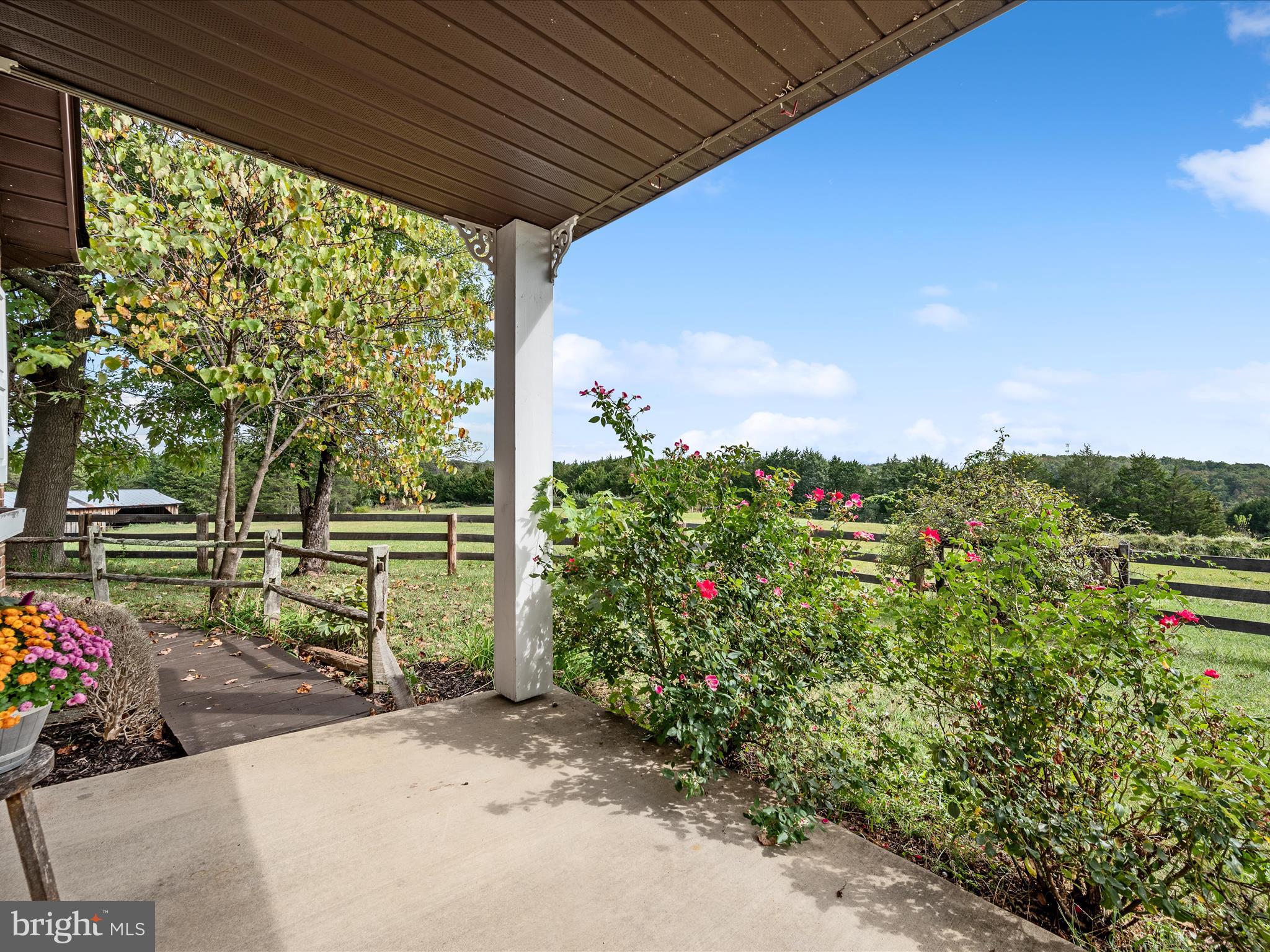 2064 Sulphur Springs Road Middletown, VA 22645 - Photo 15 of 80 Front Porch View