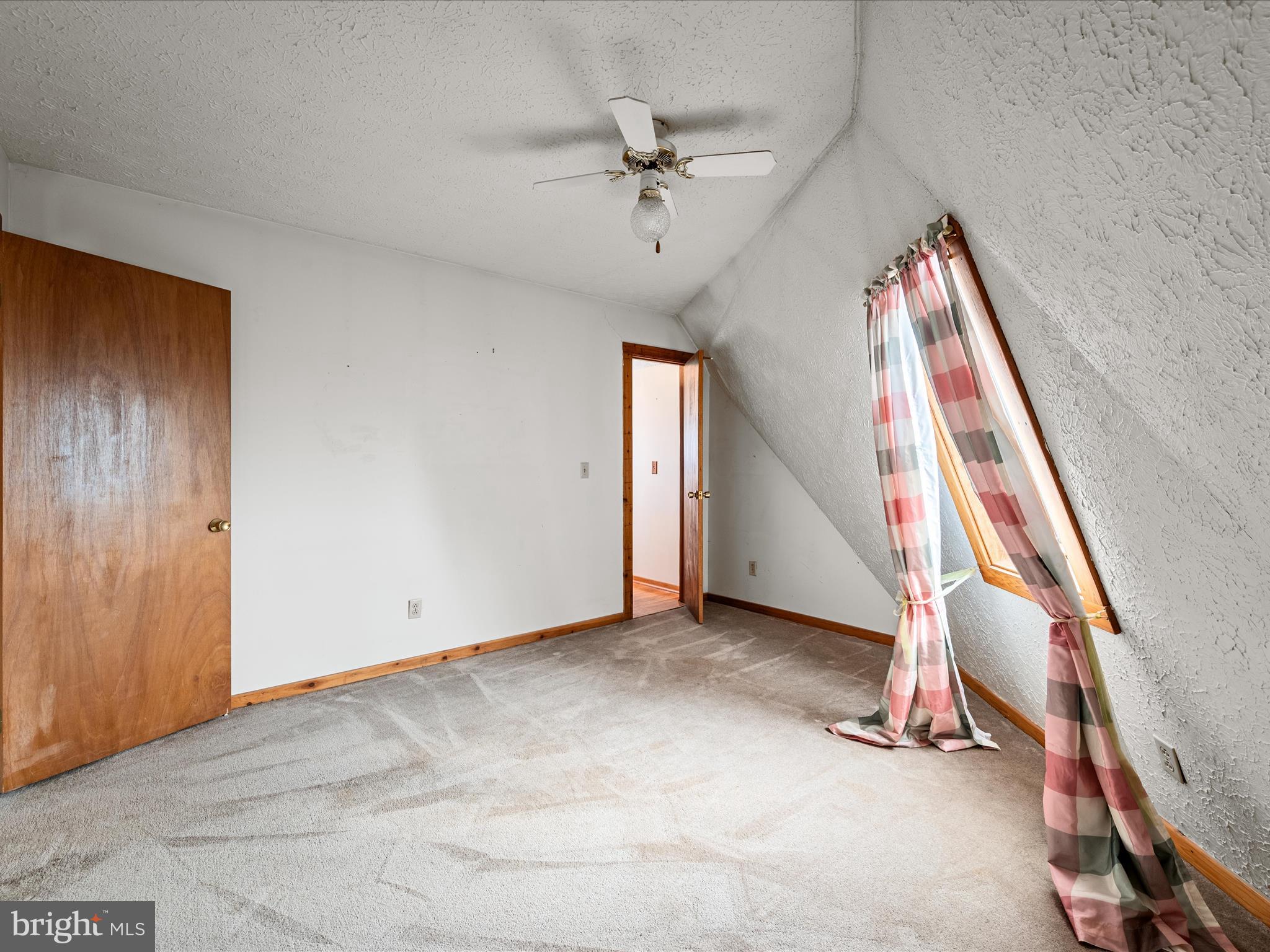 2064 Sulphur Springs Road Middletown, VA 22645 - Photo 50 of 80 Bedroom