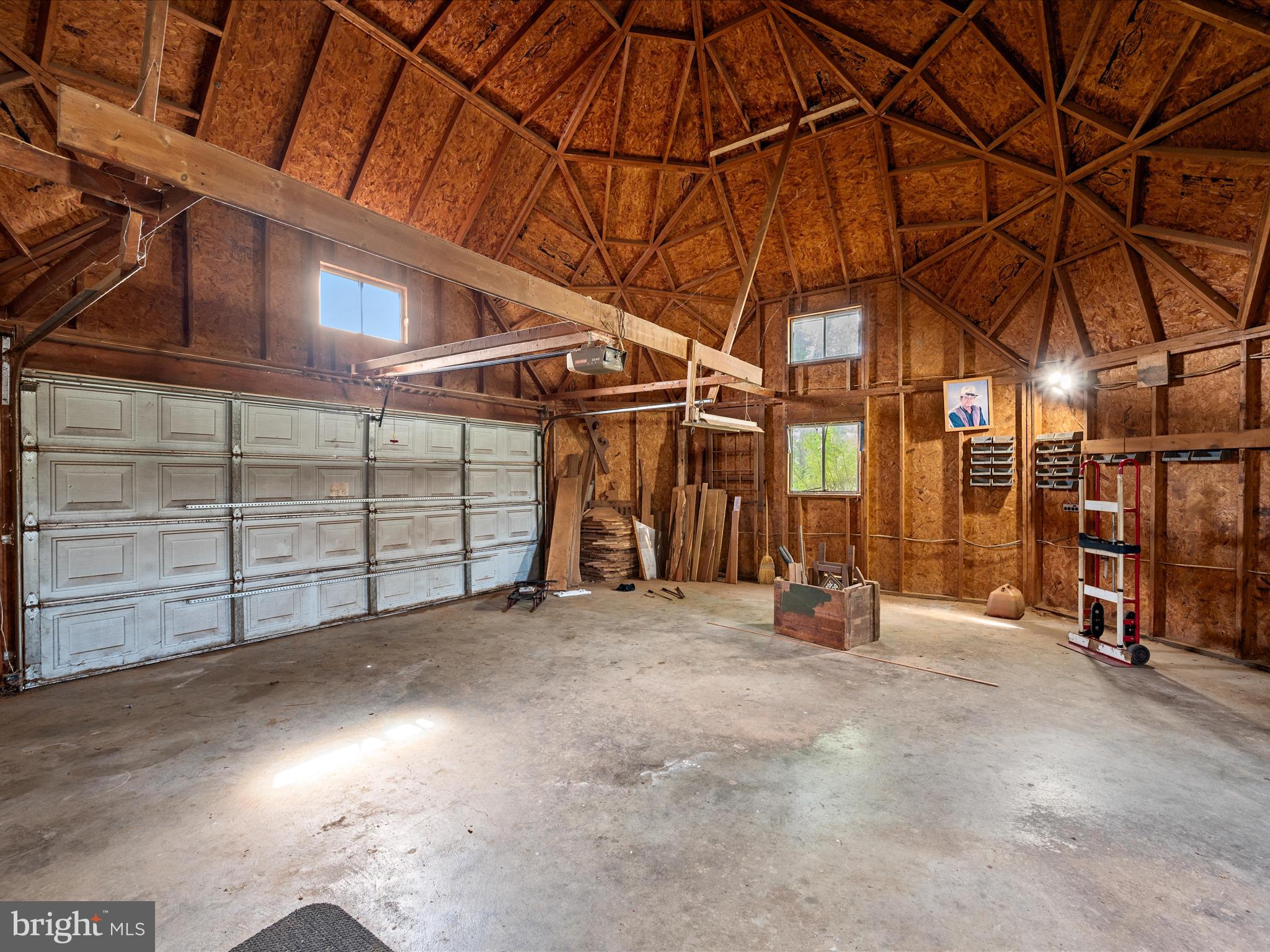 2064 Sulphur Springs Road Middletown, VA 22645 - Photo 64 of 80 Garage