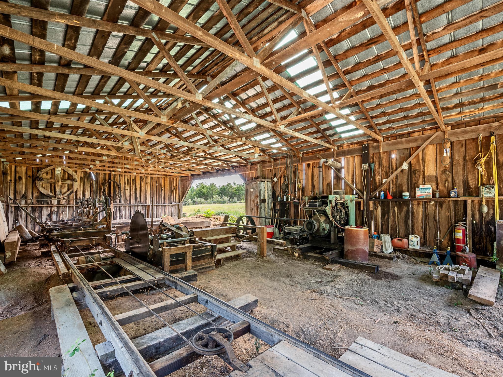 2064 Sulphur Springs Road Middletown, VA 22645 - Photo 79 of 80 Barn