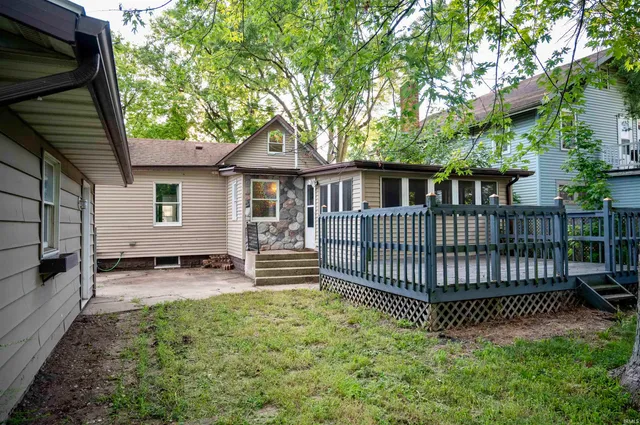 $180,000 | 218 Kenyon Avenue, Elkhart, IN 46516