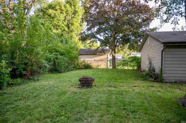 $180,000 | 218 Kenyon Avenue, Elkhart, IN 46516