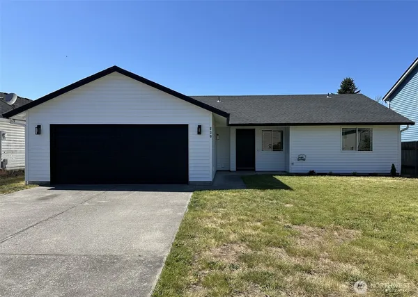 $435,000 | 230 Adams Drive, Kelso, WA 98626