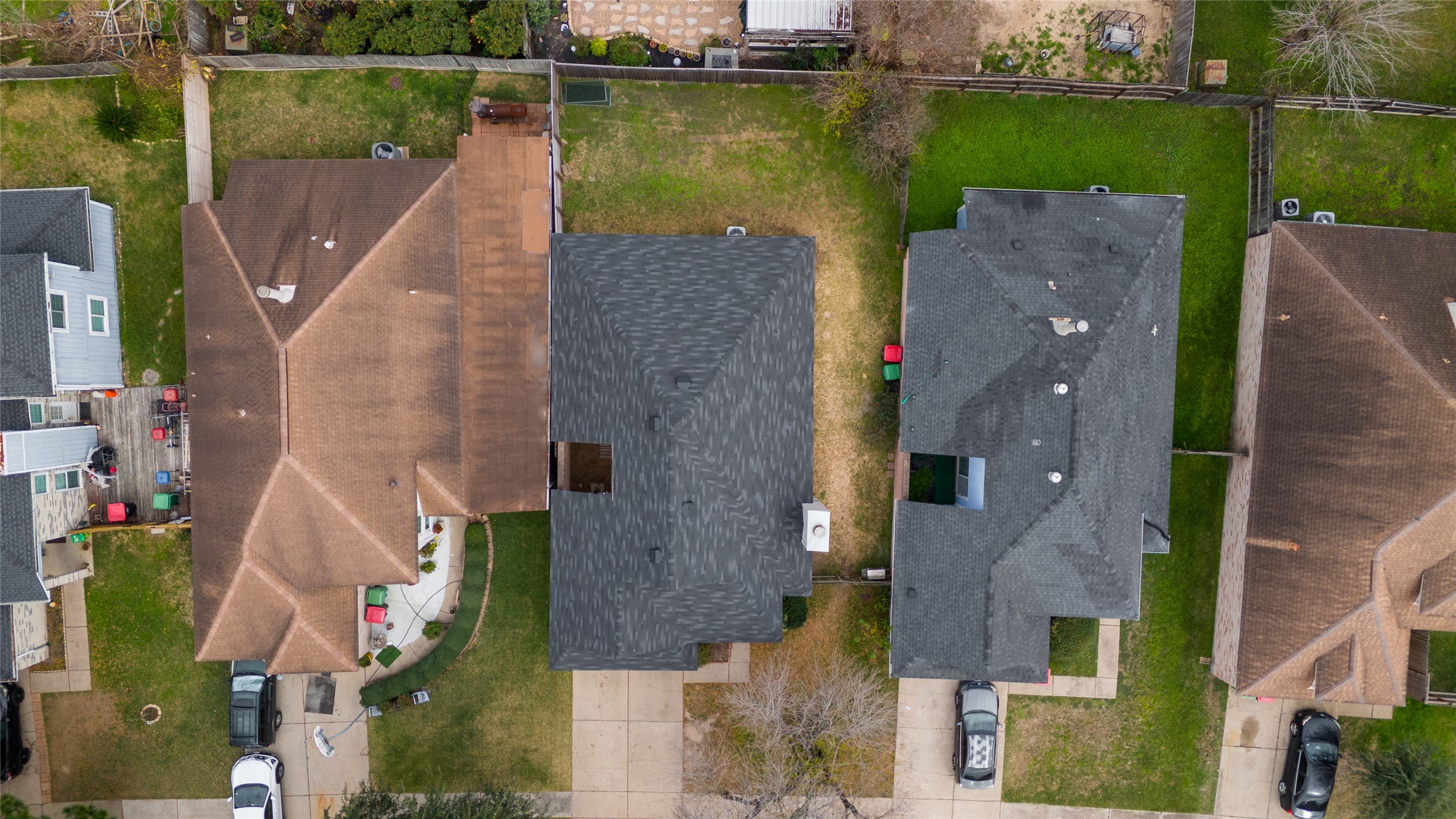 13222 Maplecrest Drive Houston, TX 77041 - Photo 3 of 31 an aerial view of a house with a lake view