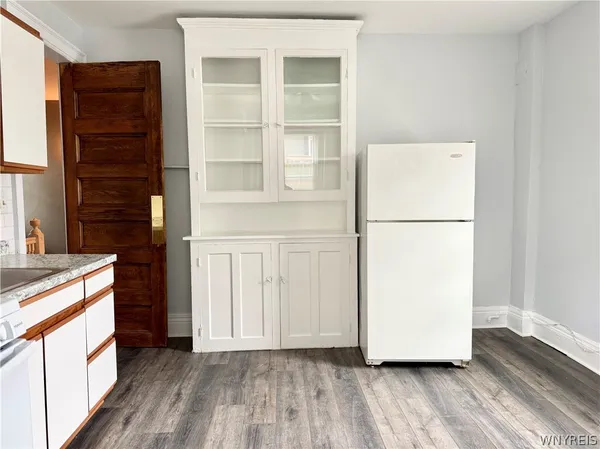 $1,500 | 240 Bryant Street, Buffalo, NY 14222