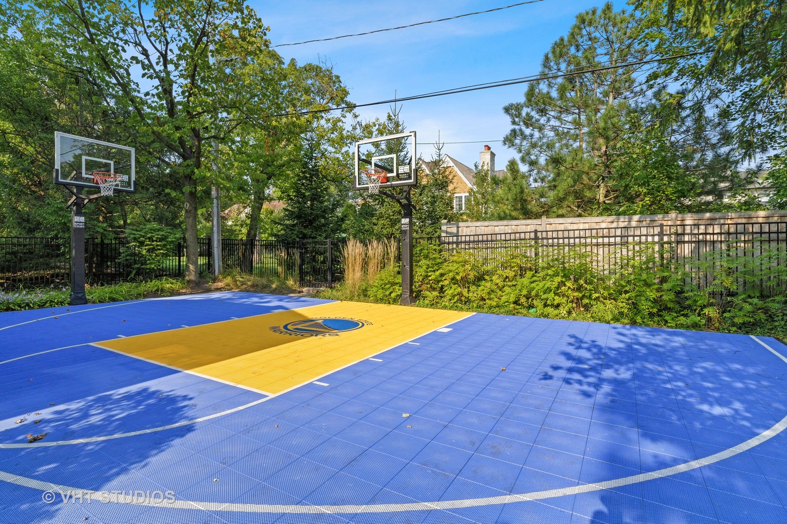 795 Grove Street Glencoe, IL 60022 - Photo 29 of 38 a view of outdoor space