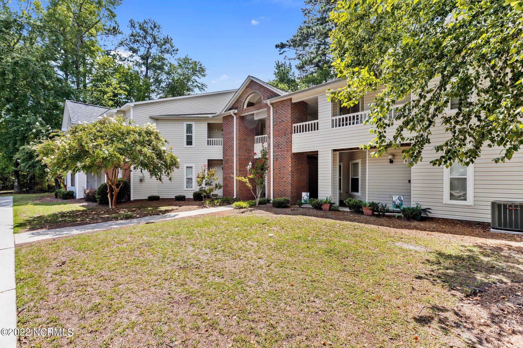 1102 Turtle Creek Road, Unit E Greenville, NC 27858 - Photo 18 of 19 3-web-or-mls-IMGL3800