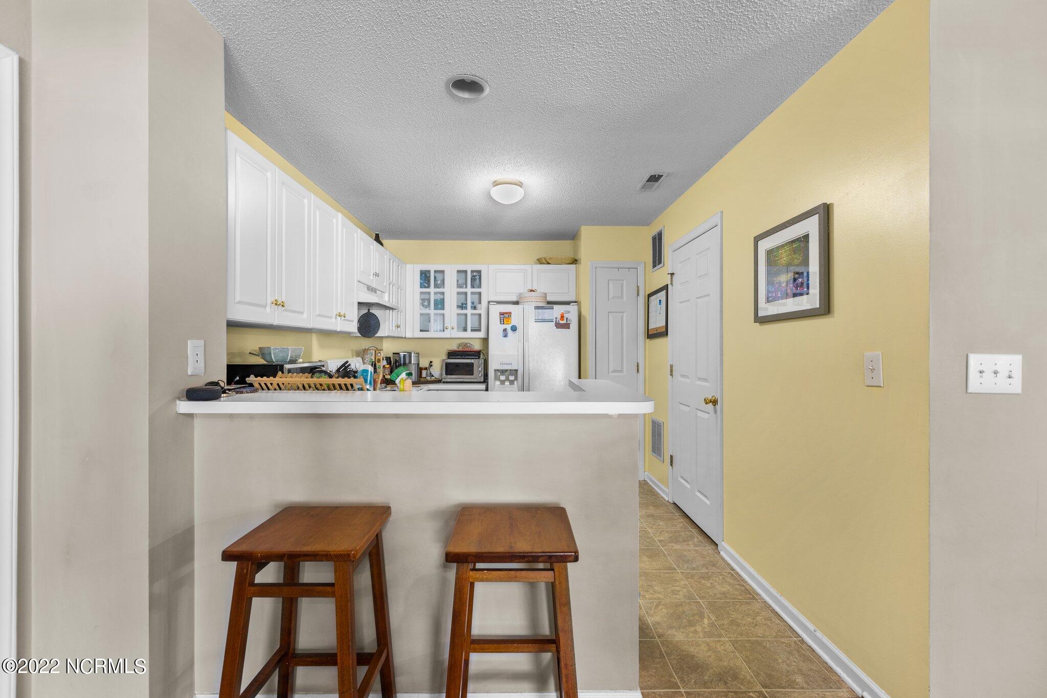 1102 Turtle Creek Road, Unit E Greenville, NC 27858 - Photo 6 of 19 9-web-or-mls-IMGL3821