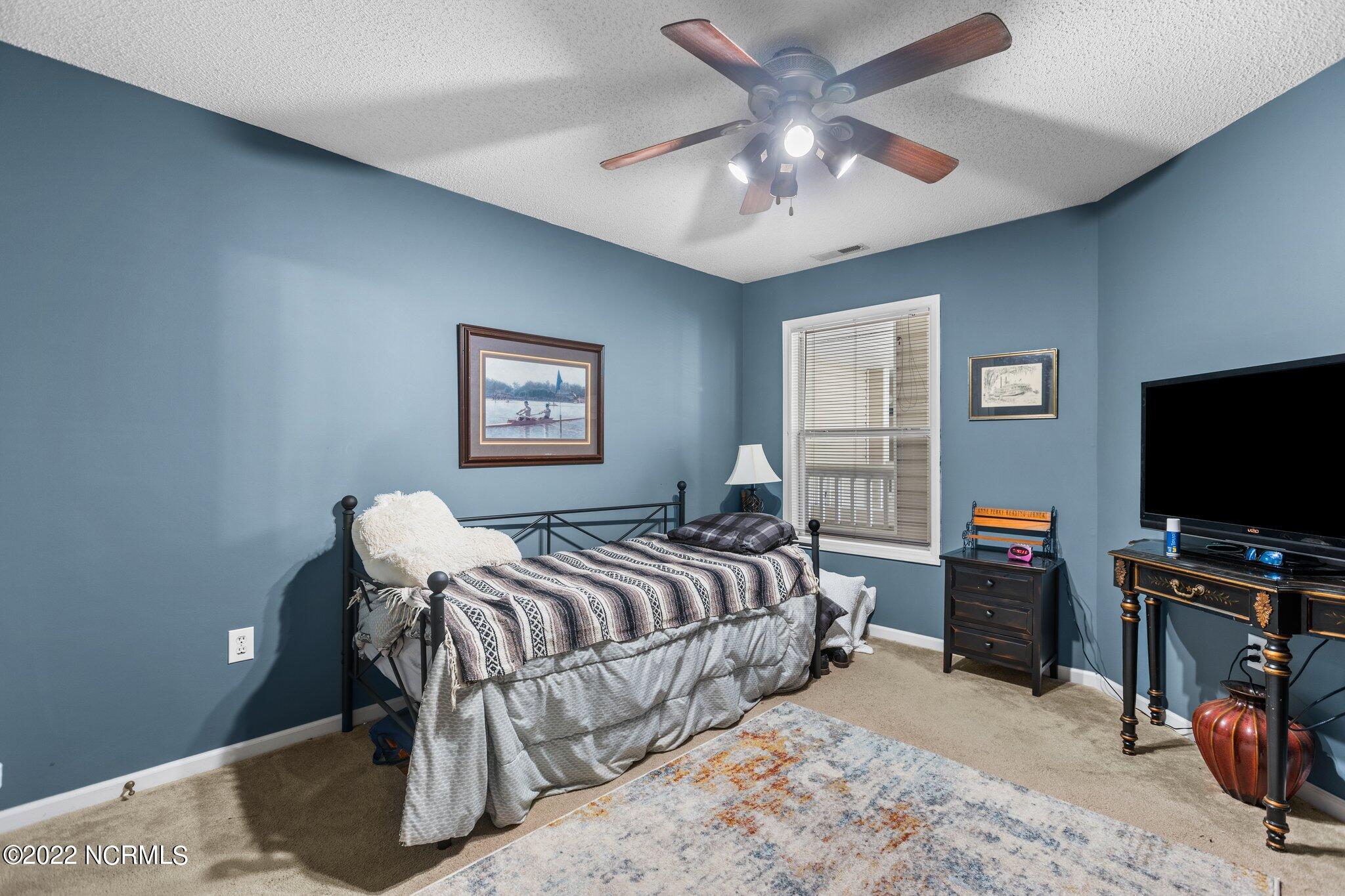 1102 Turtle Creek Road, Unit E Greenville, NC 27858 - Photo 10 of 19 13-web-or-mls-IMGL3833
