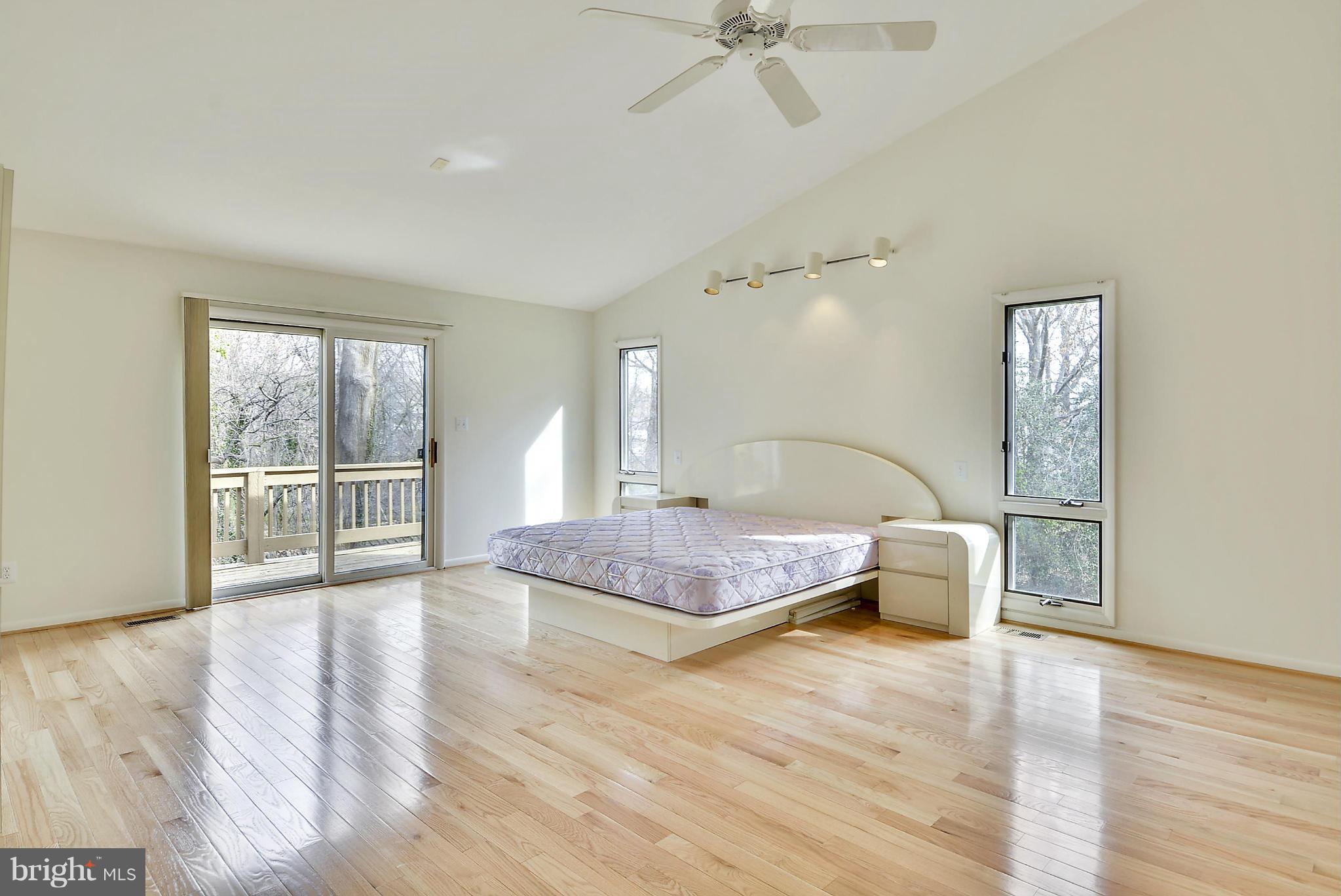 2905 Barker Street Silver Spring, MD 20910 - Photo 13 of 30 Bedroom (Master)