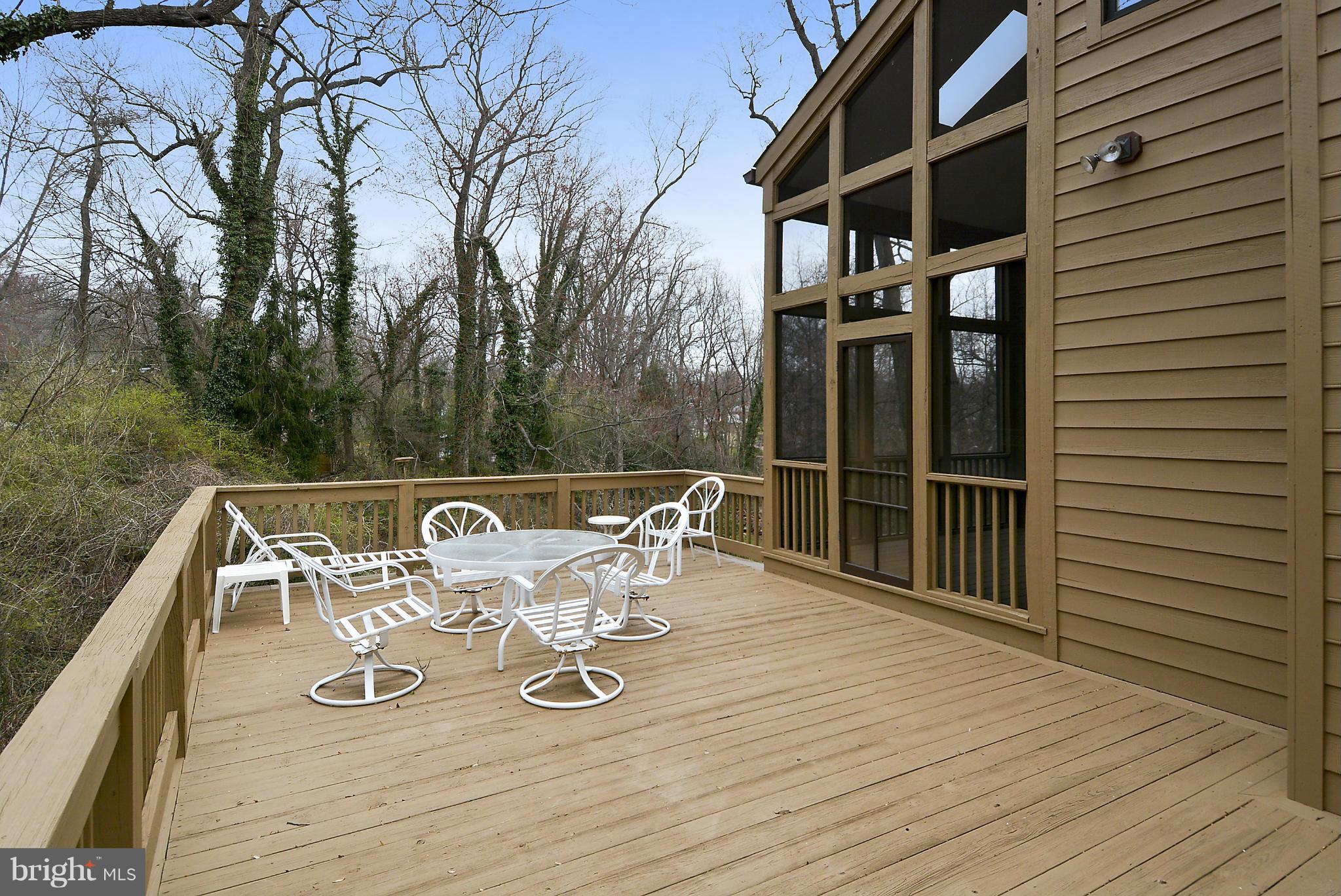 2905 Barker Street Silver Spring, MD 20910 - Photo 27 of 30 Exterior (Rear)