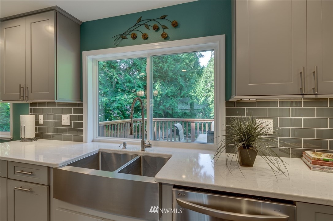 16610 23rd Avenue Southeast Bothell, WA 98012 - Photo 14 of 40 Gallery Image 14