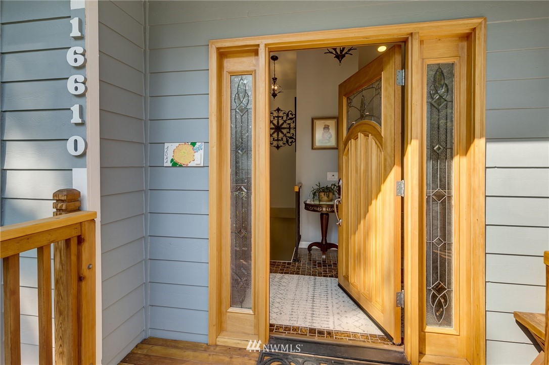 16610 23rd Avenue Southeast Bothell, WA 98012 - Photo 4 of 40 Gallery Image 4