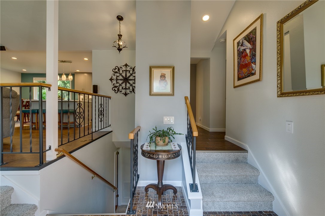 16610 23rd Avenue Southeast Bothell, WA 98012 - Photo 5 of 40 Gallery Image 5
