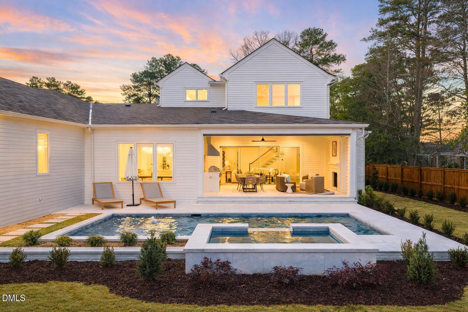 2108 Ridge Road Raleigh, NC 27607 - Photo 5 of 69 8