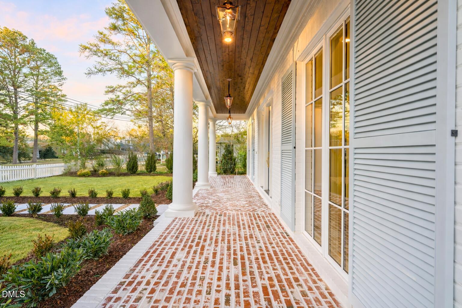 2108 Ridge Road Raleigh, NC 27607 - Photo 10 of 69 4