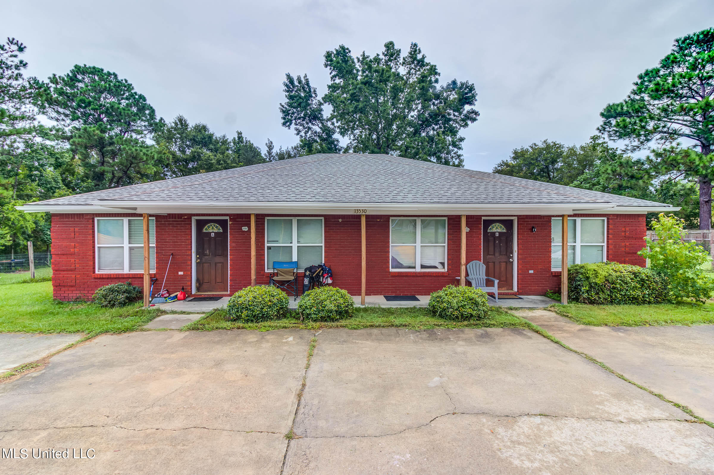 13530 Dedeaux Road, Unit A & B Gulfport, MS 39503 - Photo 1 of 22 13530 Dedeaux Rd (1)