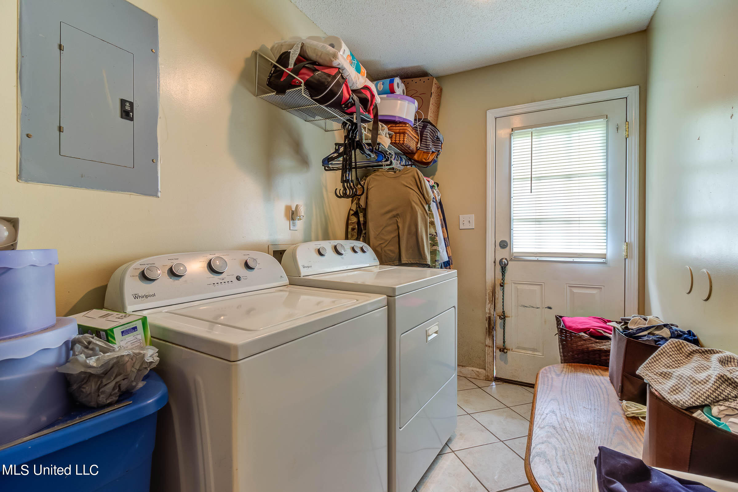 13530 Dedeaux Road, Unit A & B Gulfport, MS 39503 - Photo 12 of 22 13530 Dedeaux Rd (12)