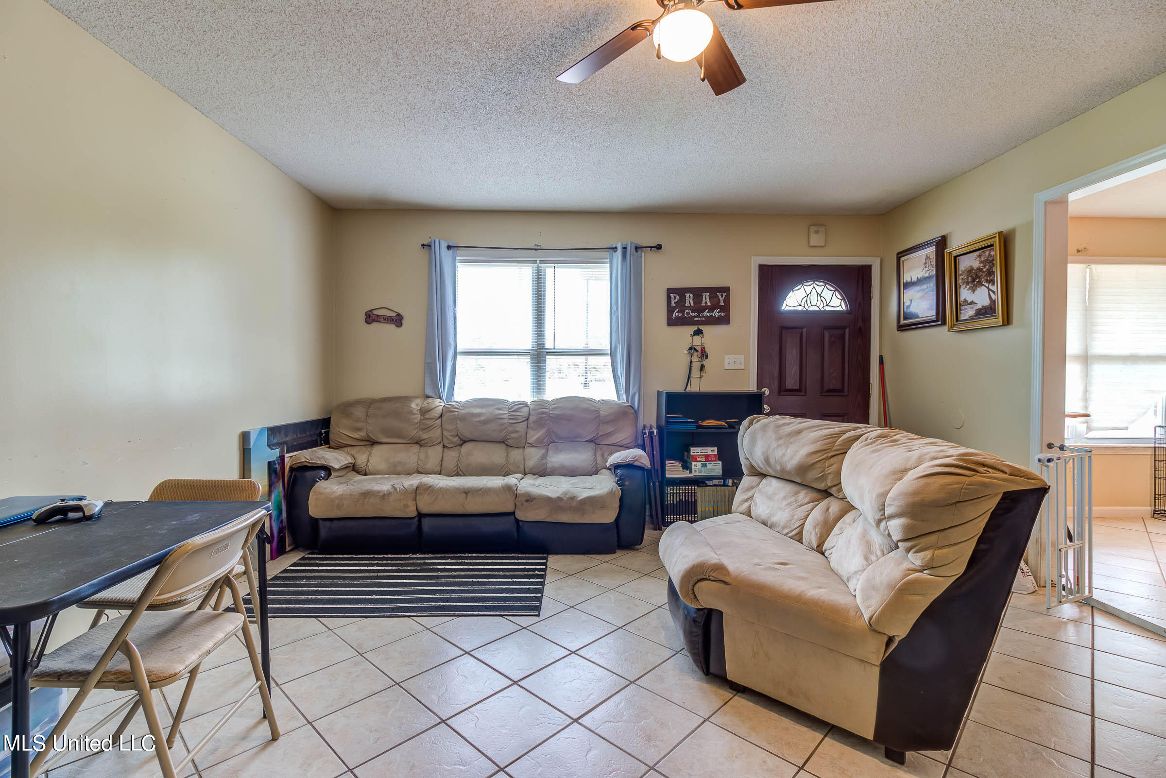 13530 Dedeaux Road, Unit A & B Gulfport, MS 39503 - Photo 5 of 22 13530 Dedeaux Rd (5)