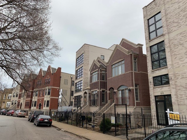 1231 East 46th Street, Unit 2E Chicago, IL 60653 - Photo 15 of 18