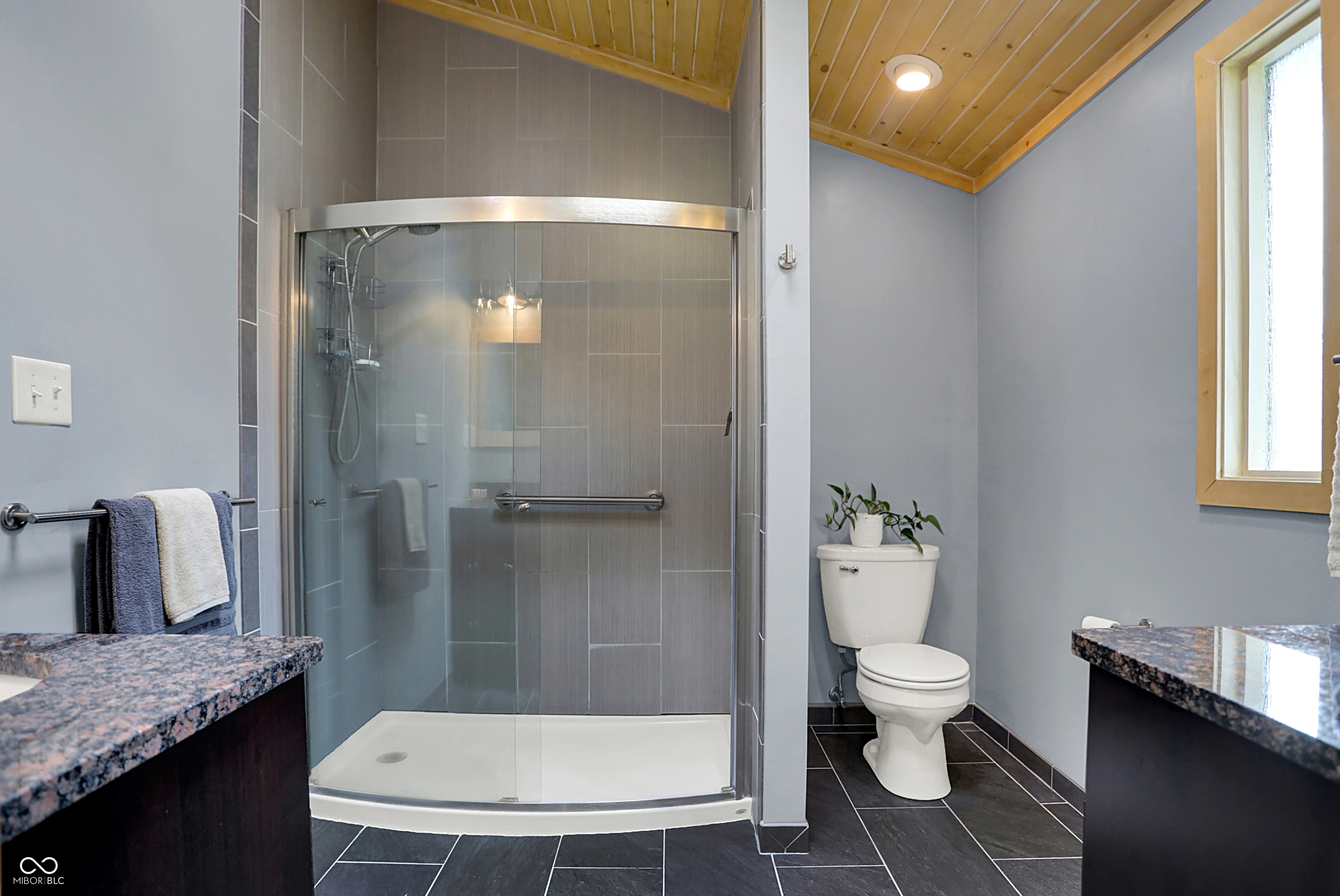 2001 Winchester Drive Indianapolis, IN 46227 - Photo 18 of 39