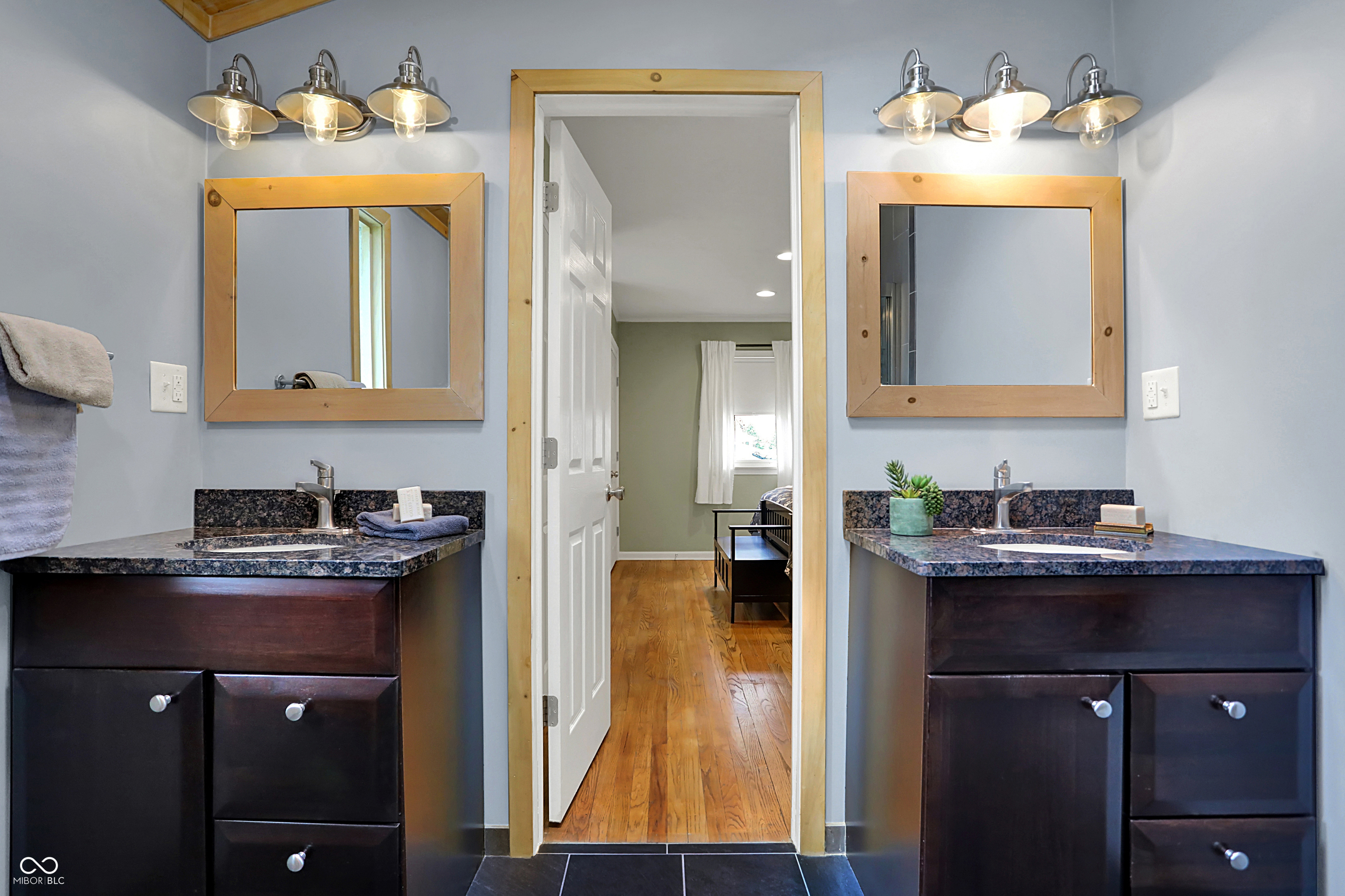 2001 Winchester Drive Indianapolis, IN 46227 - Photo 19 of 39