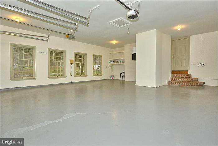 1101 Ednor Road Silver Spring, MD 20905 - Photo 23 of 29 Interior (General) - garage