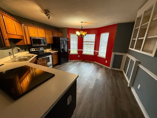 137 Nelson Drive, La Vergne, TN 37086