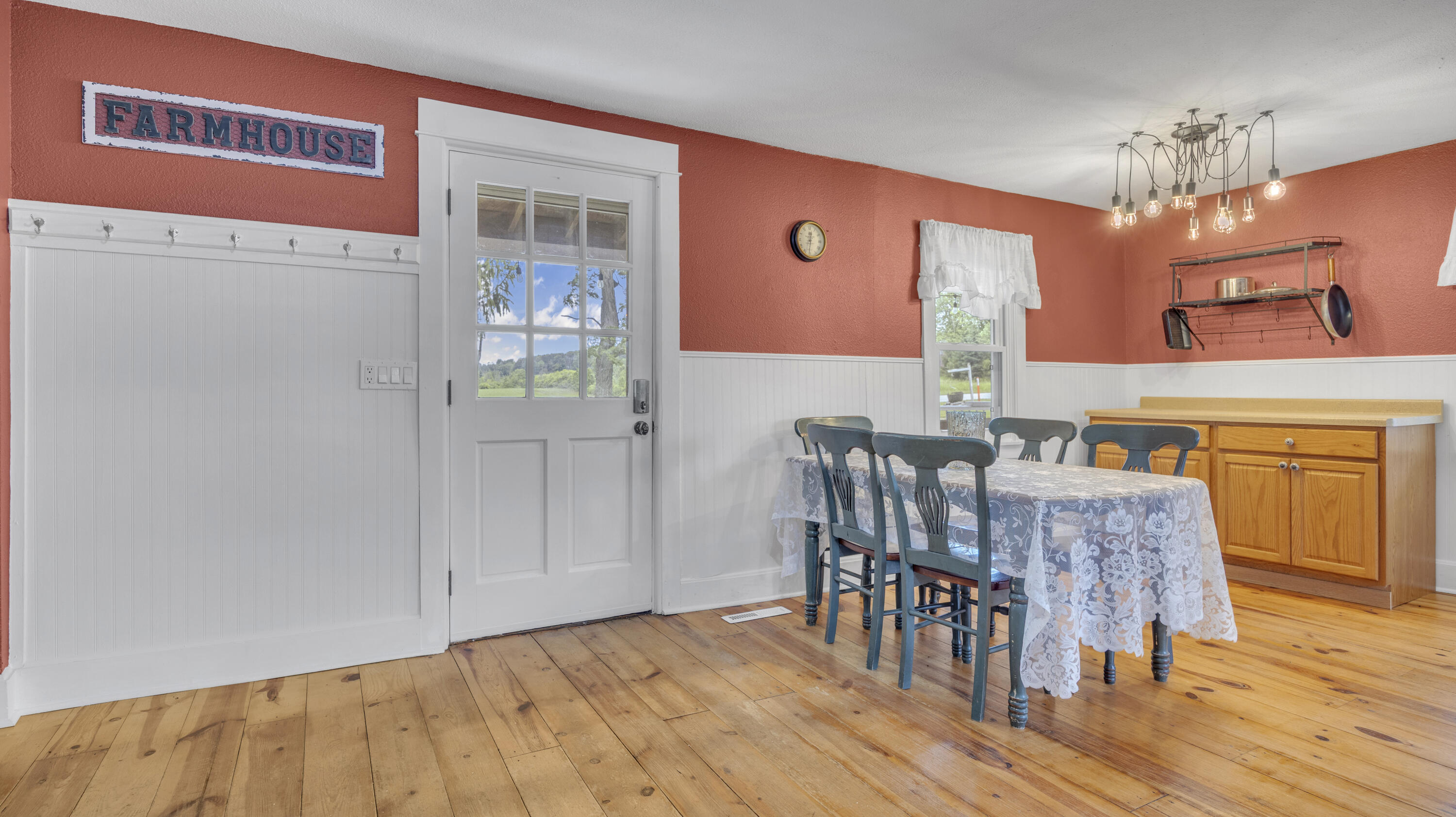 W4568 County Rd F Lyndon, WI 53093 - Photo 16 of 32 Dining Room