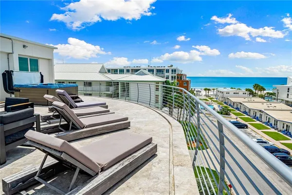 $5,250,000 | 1140 Seaside Drive, Unit 301, Sarasota, FL 34242