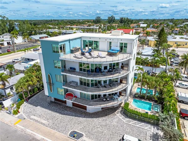 $5,250,000 | 1140 Seaside Drive, Unit 301, Sarasota, FL 34242