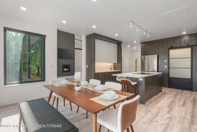 $1,295,000 | 100 South Forest Drive, Thayne, WY 83127