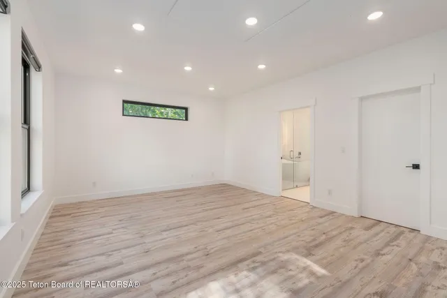 $1,295,000 | 100 South Forest Drive, Thayne, WY 83127